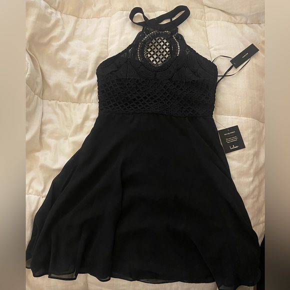Lulus Black Mini Dress, Size L - Picture 1 of 3